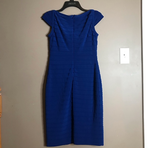 Royal blue dress - Picture 4 of 4